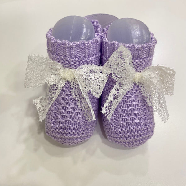 Scarpina con fiocco pizzo in filato leggero