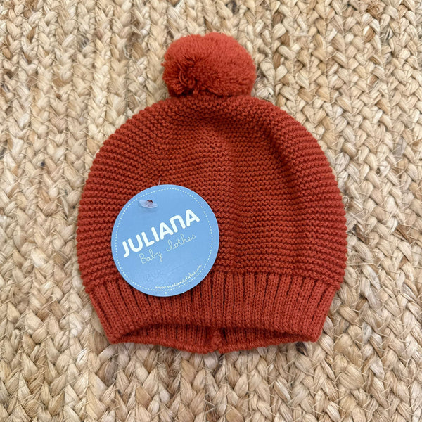 Cappello in filato caldo