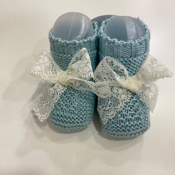 Scarpina con fiocco pizzo in filato leggero