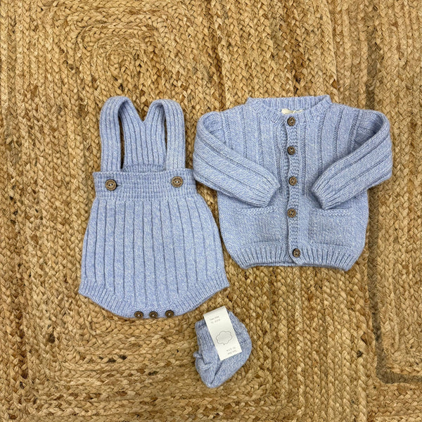 Tutina salopette con cardigan e babbucce in lana