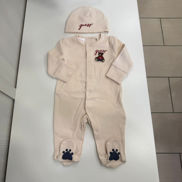 Set tutina e cappello Guess