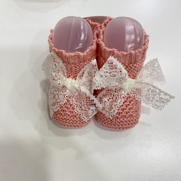 Scarpina con fiocco pizzo in filato leggero
