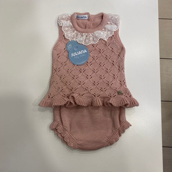 Tutina corta in filato leggero