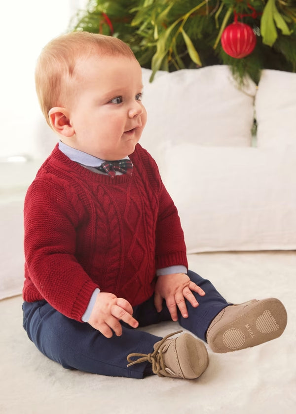 Completo elegante con papillon