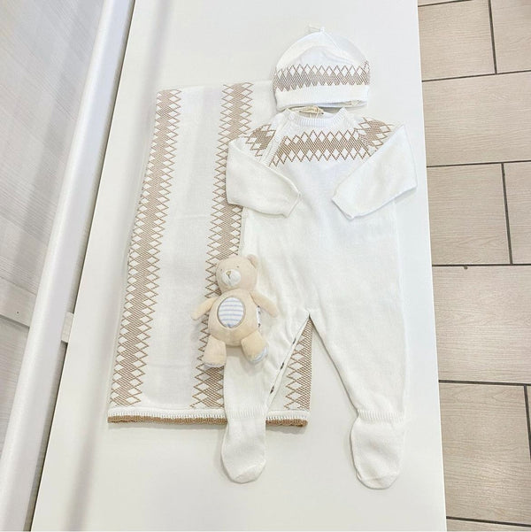 Clinical exit organic cotton onesie with hat and blanket 01346A