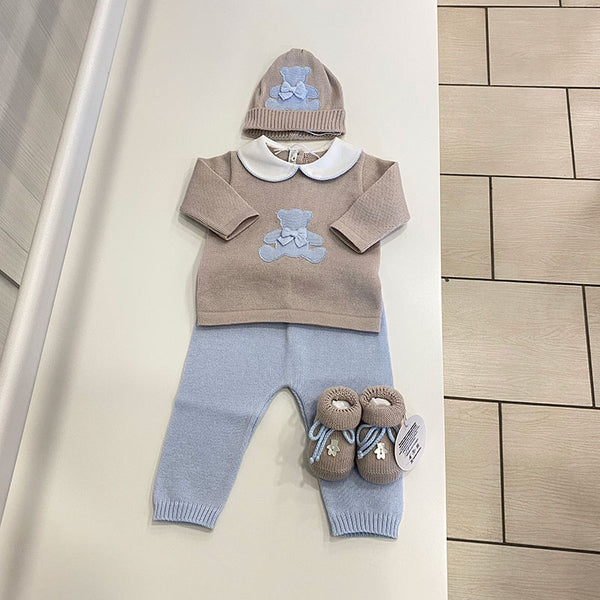Clinical output 2pc bear onesie with sock and hat in cotton thread 590