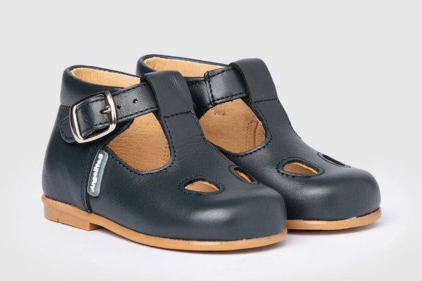 First steps shoes in genuine leather from number 18 to 24 
