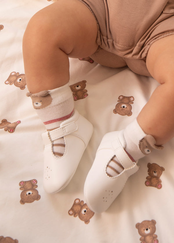 Cream baby shoes with velcro 9621 